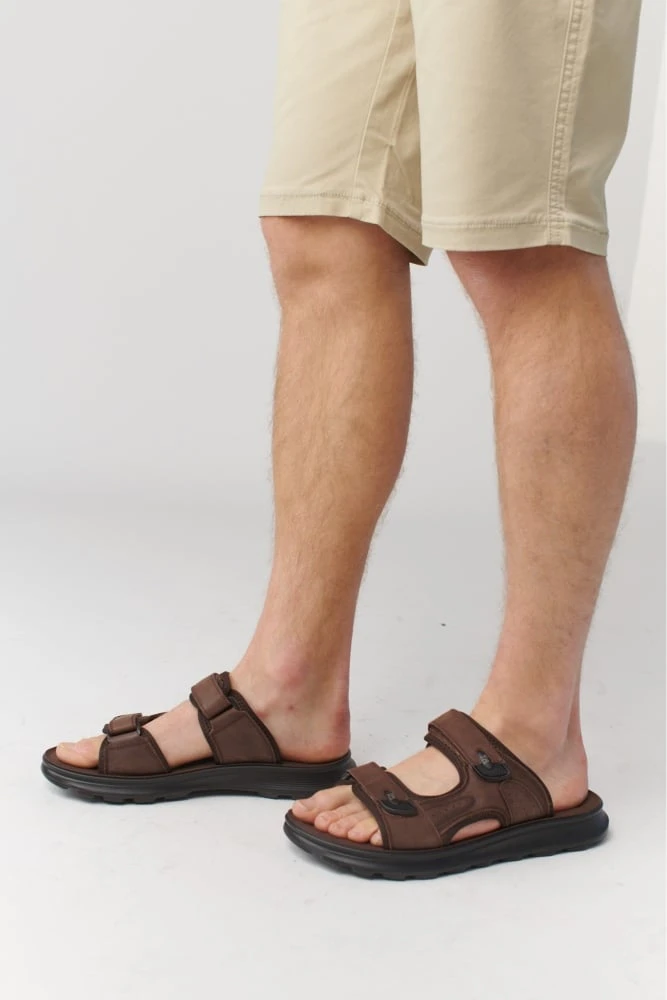 סנדלים לגברים קומפורט 3535 חום