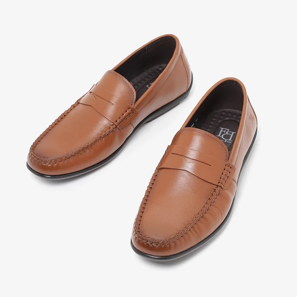 נעלי מוקסין לגברים