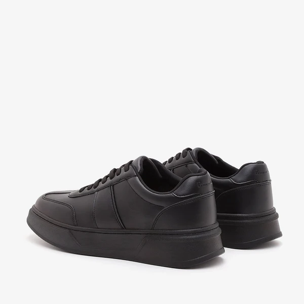 סניקרס לגברים שחור