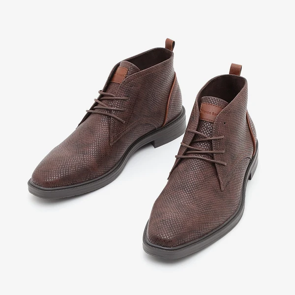 מגפיים טבעוניות